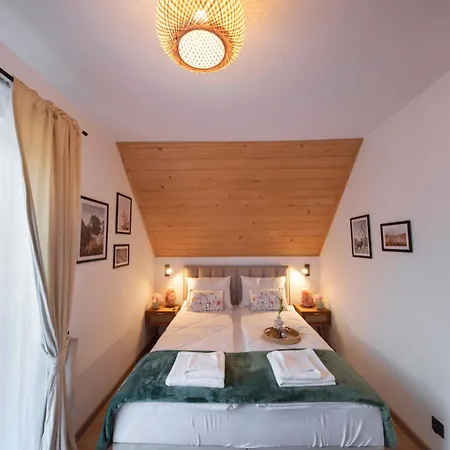 Holiday home Michalowka W Gorach Przy Lesie - Energylandia